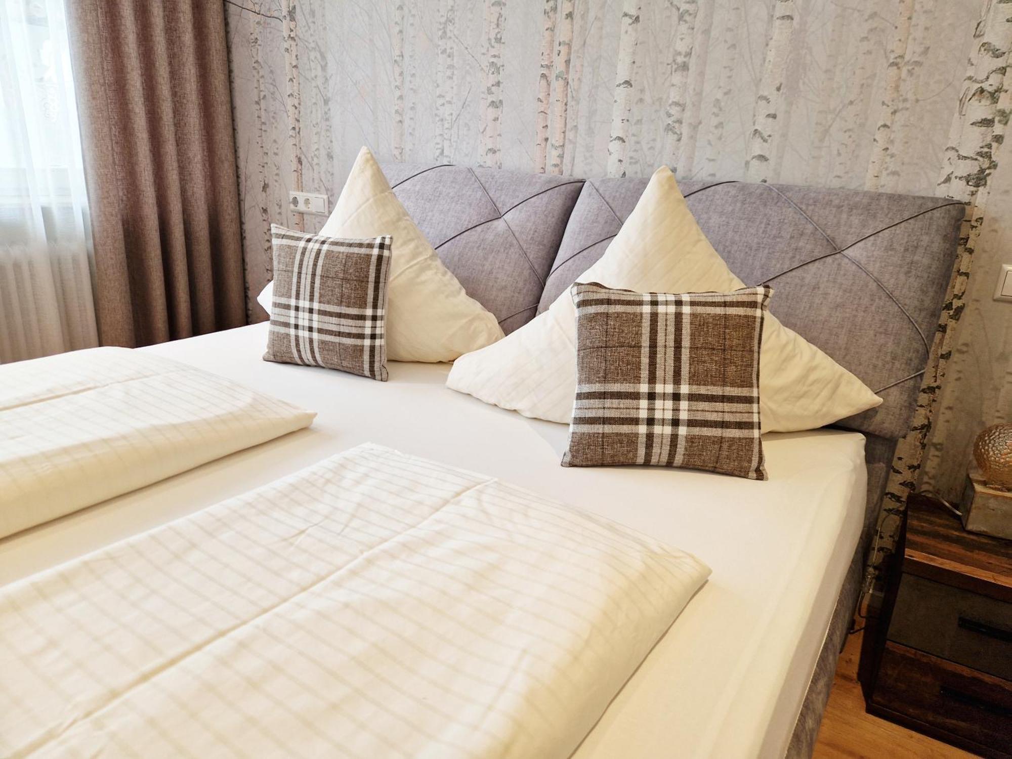 Мини-отель Landgasthof Rebstock 3*